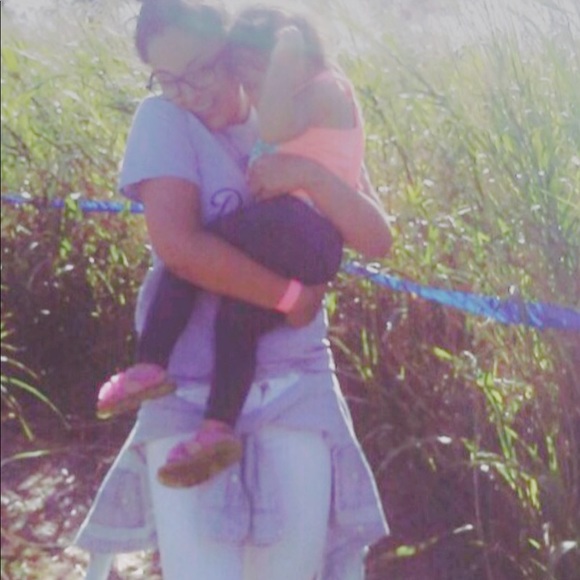 Meet your Posher, Monique - Picture 1 of 1